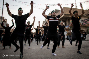 عزاداران زائرین اربعین حسینی در شهر سماوه