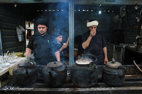 راهپیمایی عظیم اربعین حسینی - طریق نجف به کربلا