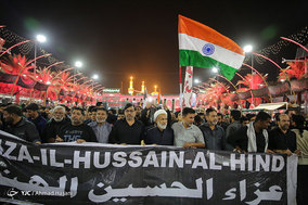 عزاداری در بین الحرمین در شب اربعین حسینی