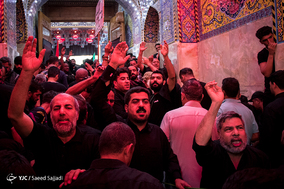 عزاداری در بین الحرمین در شب اربعین حسینی 2