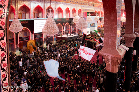 عزاداری در بین الحرمین در شب اربعین حسینی 2
