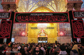 عزاداری در بین الحرمین در شب اربعین حسینی