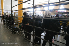 بازگشت زائران اربعین حسینی از مرز شلمچه