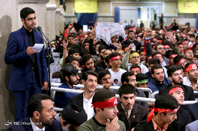 دیدار دانش‌آموزان و دانشجویان با رهبر انقلاب اسلامی