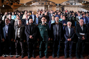 مراسم رونمایی از مجموعه آثار 