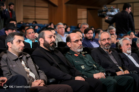 مراسم رونمایی از مجموعه آثار 