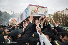 وداع با پیکر سه شهید دفاع مقدس در فرماندهی نیروی انتظامی