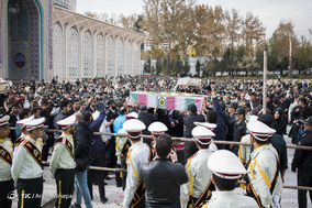 وداع با پیکر سه شهید دفاع مقدس در فرماندهی نیروی انتظامی