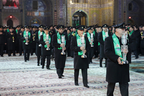 خطبه خوانی شب شهادت امام رضا(ع) در حرم مطهر رضوی