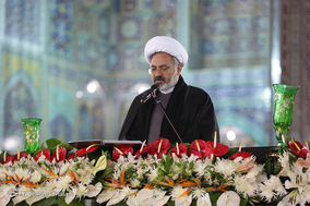 خطبه خوانی شب شهادت امام رضا(ع) در حرم مطهر رضوی