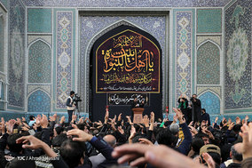 اجتماع عزاداران رضوی در حرم مطهر امام رضا(ع)