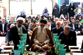 تعویض پرچم حرم سید علاء الدین حسین(ع)_شیراز