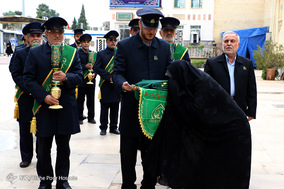 تعویض پرچم حرم سید علاء الدین حسین(ع)_شیراز