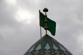 تعویض پرچم حرم سید علاء الدین حسین(ع)_شیراز