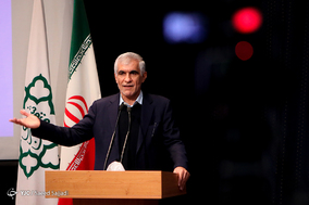 آیین اهدای ماشین‌آلات شهرداری تهران به مناطق زلزله‌زده کرمانشاه