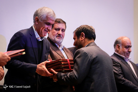 آیین اهدای ماشین‌آلات شهرداری تهران به مناطق زلزله‌زده کرمانشاه