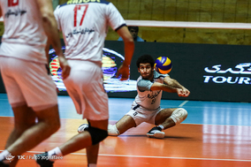 دیدار دو تیم والیبال پیکان و شهرداری گنبد