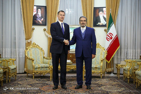 دیدار وزیر خارجه انگلیس و دبیر شورای عالی امنیت ملی