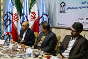 نشست بررسی دلایل عدم مهاجرت مردم به سمت پیام رسان های داخلی
