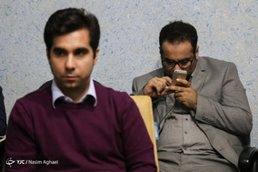 نشست بررسی دلایل عدم مهاجرت مردم به سمت پیام رسان های داخلی