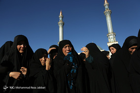 تشییع سه شهید مدافع حرم در قم‎