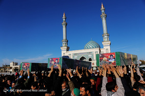 تشییع سه شهید مدافع حرم در قم‎