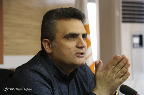 نشست خبری برنامه تلویزیونی ۰۰۹۸