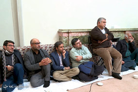 دیدار جمعی از بازیگران، کارگردانان و تهیه‌کنندگان سیما با رهبر معظم انقلاب