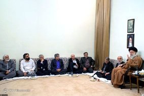 دیدار جمعی از بازیگران، کارگردانان و تهیه‌کنندگان سیما با رهبر معظم انقلاب