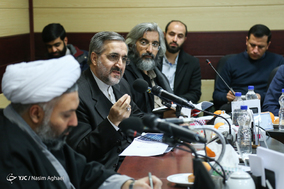 نشست فزهنگ و انقلاب اسلامی و دستاوردها