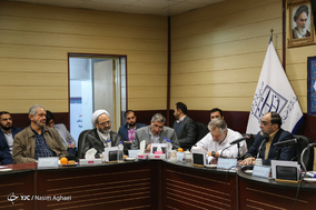 نشست فزهنگ و انقلاب اسلامی و دستاوردها