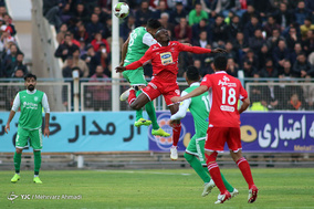 دیدار تیم های فوتبال ماشین سازی تبریز و پرسپولیس تهران