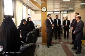 بازدید رئیس سازمان غذا و دارو از باشگاه خبرنگاران جوان
