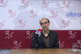 بازدید رئیس سازمان غذا و دارو از باشگاه خبرنگاران جوان