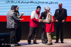 آیین نکوداشت خدمات داوطلبان جمعیت هلال احمر