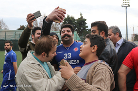 دربی دوستانه سرخابی هنرمندان