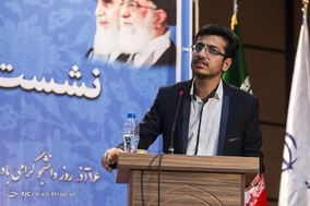 نشست وزیر آموزش و پرورش با دانشجومعلمان دانشگاه فرهنگیان