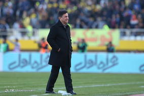 دیدار تیم های فوتبال سپاهان اصفهان و پرسپولیس تهران