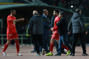 دیدار تیم های فوتبال سپاهان اصفهان و پرسپولیس تهران
