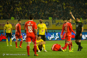 در حاشیه الکلاسیکوی ایران