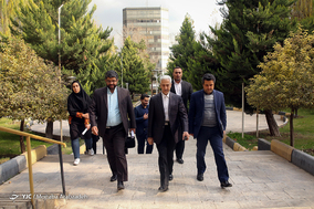 بازدید وزیر علوم از باشگاه خبرنگاران جوان