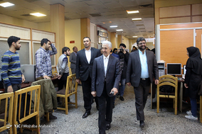 بازدید وزیر علوم از باشگاه خبرنگاران جوان