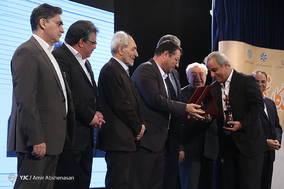 همایش تقدیر از صادرکنندگان نمونه استان تهران