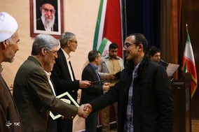 بازدید وزیر دفاع از نمایشگاه دانشجویی دانشگاه مالک اشتر