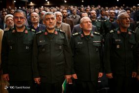 مراسم تجلیل از راویان نهضت خاطره گویی دفاع مقدس