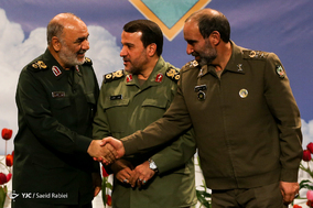 مراسم تجلیل از راویان نهضت خاطره گویی دفاع مقدس