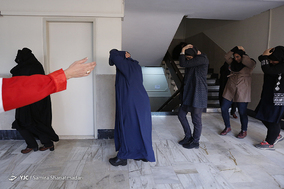 مانور زلزله در خوابگاه دانشجویی دختران
