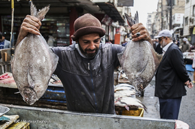 بازار ماهی و میوه اهواز در آستانه شب یلدا