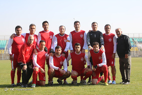 دیدار فوتبال تیم های پرسپولیس و پیشکسوتان پرسپولیس‎