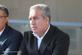 دیدار فوتبال تیم های پرسپولیس و پیشکسوتان پرسپولیس‎
